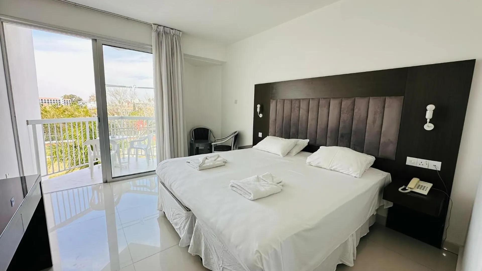 Napa Jay Hotel Айя-Напа 3*,